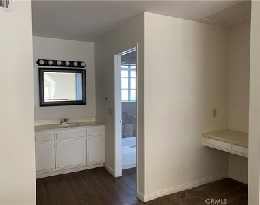 805 W. Grondahl - Photo Thumbnail 24