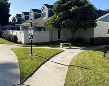 805 W. Grondahl - Photo Thumbnail 6