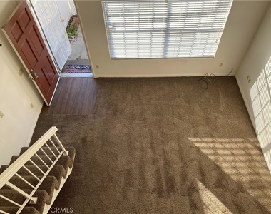 805 W. Grondahl - Photo Thumbnail 15