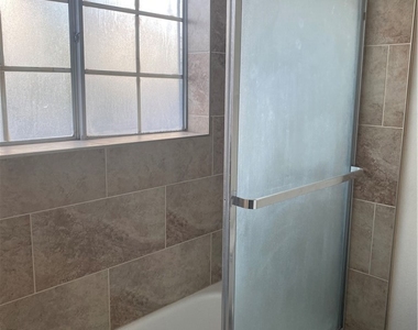 805 W. Grondahl - Photo Thumbnail 25