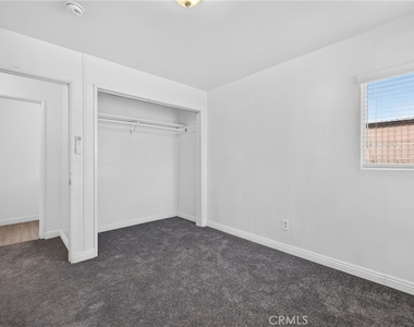 15990 Yucca Street - Photo Thumbnail 11
