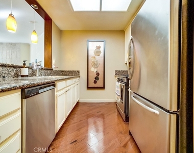 501 E Del Mar Boulevard - Photo Thumbnail 21