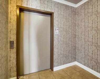501 E Del Mar Boulevard - Photo Thumbnail 3
