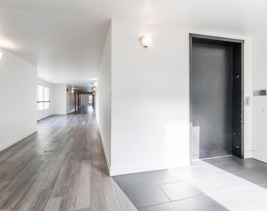 1315 A St - Photo Thumbnail 9
