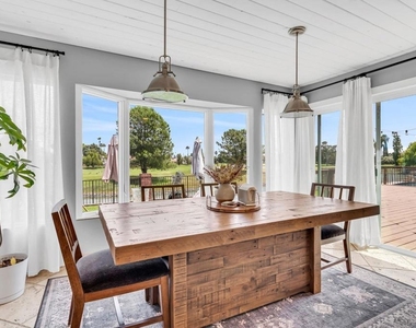 5331 Emerald Court - Photo Thumbnail 14