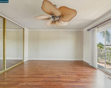 4910 Cabrillo Pt - Photo Thumbnail 46