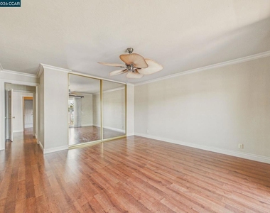 4910 Cabrillo Pt - Photo Thumbnail 47