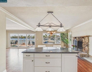 4910 Cabrillo Pt - Photo Thumbnail 10
