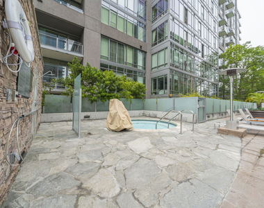 1100 S Hope Street - Photo Thumbnail 30