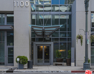 1100 S Hope Street - Photo Thumbnail 39