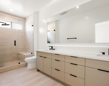 10630 Wilkins Avenue - Photo Thumbnail 11
