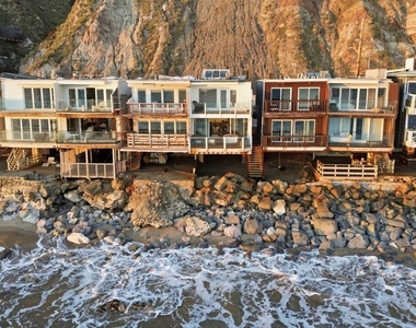 20456 Pacific Coast Highway - Photo Thumbnail 3