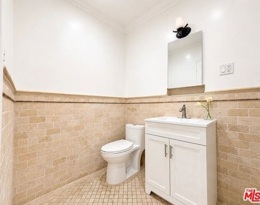 837 5th Street - Photo Thumbnail 11