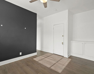 1821 Grace Avenue - Photo Thumbnail 34