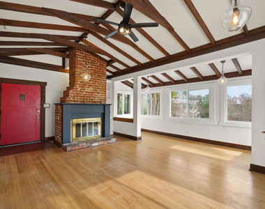 1821 Grace Avenue - Photo Thumbnail 1