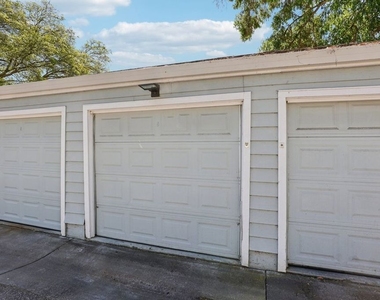 1706 Bevin Brook Drive - Photo Thumbnail 24