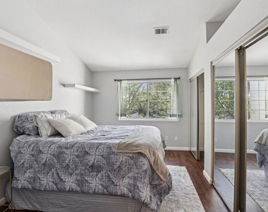 1706 Bevin Brook Drive - Photo Thumbnail 17
