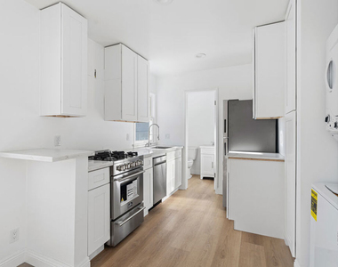 814 3rd Street - Photo Thumbnail 5