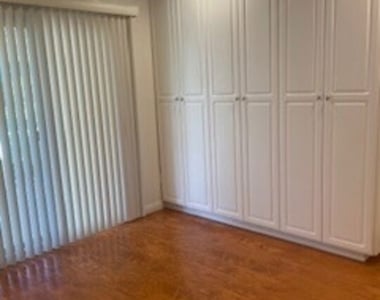 2311 Malcolm Avenue - Photo Thumbnail 8
