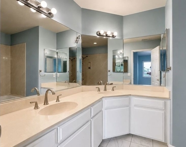 14714 S Budlong Avenue - Photo Thumbnail 16