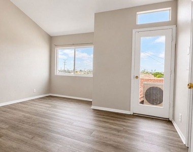 14714 S Budlong Avenue - Photo Thumbnail 14