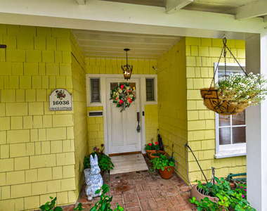 16036 Junaluska Way - Photo Thumbnail 6