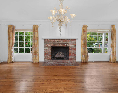 16036 Junaluska Way - Photo Thumbnail 8