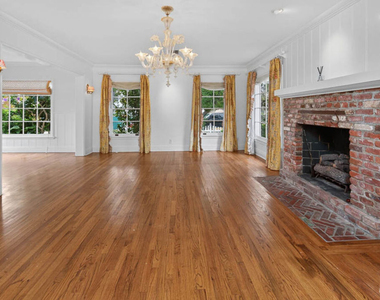 16036 Junaluska Way - Photo Thumbnail 9