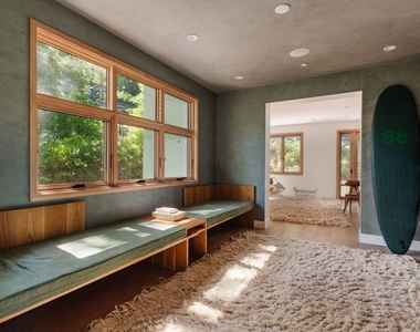 1149 Old Topanga Canyon Road - Photo Thumbnail 4