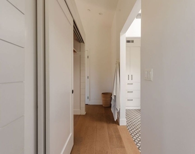 1149 Old Topanga Canyon Road - Photo Thumbnail 26
