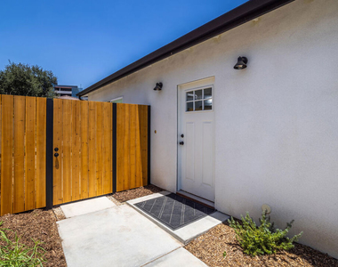 345 Genoa Street - Photo Thumbnail 4