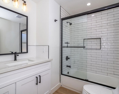 345 Genoa Street - Photo Thumbnail 22