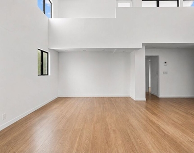132 Vista Place - Photo Thumbnail 3