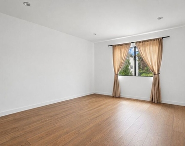 132 Vista Place - Photo Thumbnail 10