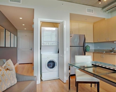 1080 Park Blvd - Photo Thumbnail 9