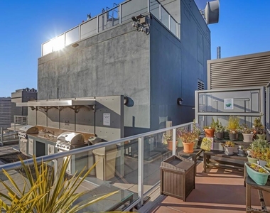1080 Park Blvd - Photo Thumbnail 26