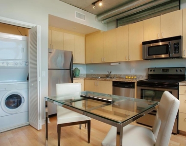 1080 Park Blvd - Photo Thumbnail 10