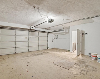 11333 Oak Creek Dr. - Photo Thumbnail 21