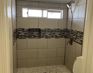 11333 Oak Creek Dr. - Photo Thumbnail 12