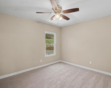 11333 Oak Creek Dr. - Photo Thumbnail 15