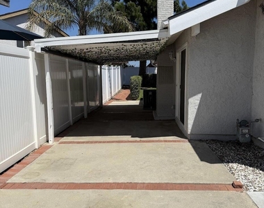 636 Malaga Court - Photo Thumbnail 24