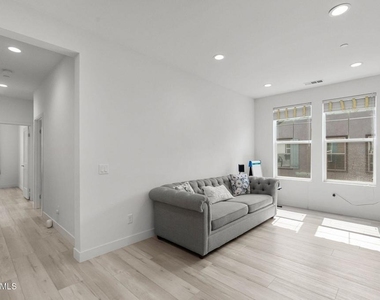 122 Red Brick Drive - Photo Thumbnail 16
