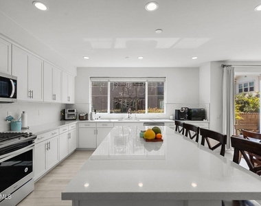 122 Red Brick Drive - Photo Thumbnail 11