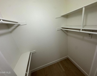 14412 Killion Street - Photo Thumbnail 14