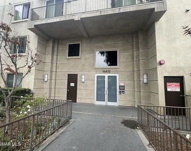14412 Killion Street - Photo Thumbnail 17