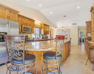39795 Regency Way - Photo Thumbnail 7