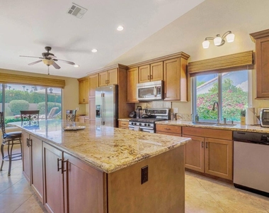 39795 Regency Way - Photo Thumbnail 6