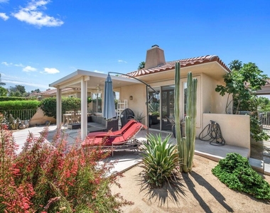 105 N Kavenish Drive - Photo Thumbnail 22