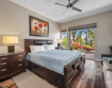 105 N Kavenish Drive - Photo Thumbnail 12