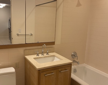 400 West 63rd Street - Photo Thumbnail 9